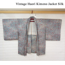 画像をギャラリービューアに読み込む, Vintage Haori Kimono Jacket Silk, Greyish Blue base, Floral Motifs