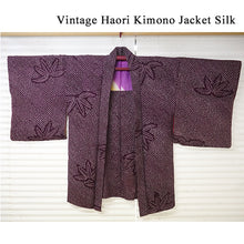 画像をギャラリービューアに読み込む, Vintage Haori Kimono Jacket Silk, Deep Red-Purple base, bamboom, ka-no-ko (Fawn Spots)Pattern