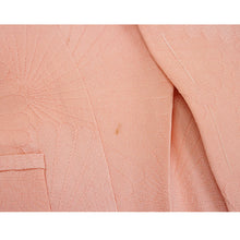 画像をギャラリービューアに読み込む, Vintage Haori Kimono Jacket Silk, Pastel Orange base, Chrysanthemums