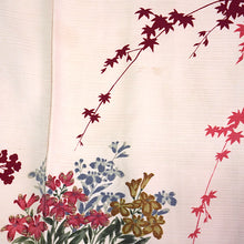 將圖片載入圖庫檢視器 Vintage Haori Kimono Jacket Silk, White(ivory) base, Maples, Floral
