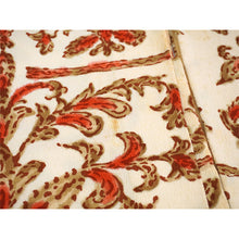 將圖片載入圖庫檢視器 Vintage Haori Kimono Jacket Silk, Ivory base, Botanical Design