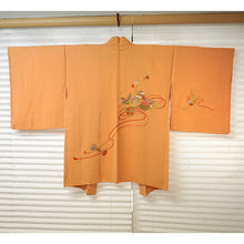 画像をギャラリービューアに読み込む, Vintage Haori Kimono Jacket Silk, Light Orange base, cherry blossoms,chrysanthemums, camellias, and maple leaves