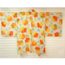 画像をギャラリービューアに読み込む, Vintage Haori Kimono Jacket Silk,Soft White base, Vibrant Camellia Flowers