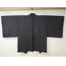 將圖片載入圖庫檢視器 Vintage Haori Kimono Jacket Silk, Black base, Hanakikkō (Flower Hexagon) Pattern
