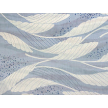 將圖片載入圖庫檢視器 Washable Japanese Kimono Fabric Bolt – White Feather-Like Leaf Design with Soft Reddish Blush Accents – 13-Yard Polyester for Custom Kimono & Sewing