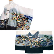 將圖片載入圖庫檢視器 5-Year-Old Boys Shichi-Go-San Kimono, Haori, Hakama Set – 11-Piece Traditional Haori Hakama Outfit for Festivals, Photo Shoots & Gift