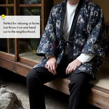 画像をギャラリービューアに読み込む, Reversible Japanese Hanten Jacket for Men – Cozy Kimono-Style Coat with Dual Patterns (Black/Blue/Gold)