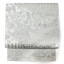 將圖片載入圖庫檢視器 Hakata-ori Silk Heko Obi Belt – Alice in Wonderland Motif with Rabbit and Pocket Watch – Available in 5 Colors (White, Black, Green, Blue, Red)