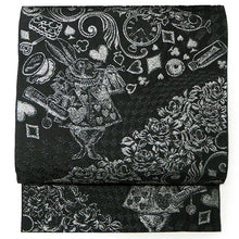 將圖片載入圖庫檢視器 Hakata-ori Silk Heko Obi Belt – Alice in Wonderland Motif with Rabbit and Pocket Watch – Available in 5 Colors (White, Black, Green, Blue, Red)