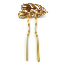 画像をギャラリービューアに読み込む, Japanese Handcrafted Kanzashi Hair Stick – “Peacock Feather” Motif, Vibrant Artisan Hair Accessory for Kimono & Modern Style