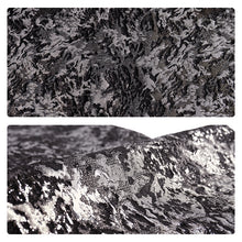 画像をギャラリービューアに読み込む, Men’s Hakama Geometric‑Pattern – Traditional Japanese Formalwear in Gold or Silver