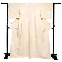將圖片載入圖庫檢視器 Ready-to-Wear Washable Komon Kimono for Women, Fully Lined Polyester, Cream Yellow with Retro Vine Motif – A Sophisticated Komon Kimono with Timeless Elegance