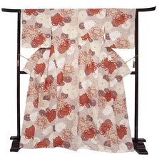 画像をギャラリービューアに読み込む, Ready-to-Wear Washable Komon Kimono for Women, Fully Lined Polyester, Beige with Bold Chrysanthemum Motif and Gold Accents – Elegant and Luxurious Japanese Kimono