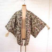 画像をギャラリービューアに読み込む, Vintage Haori Kimono Jacket Silk, ivory base, Geometric Patterns