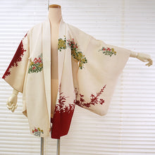 將圖片載入圖庫檢視器 Vintage Haori Kimono Jacket Silk, White(ivory) base, Maples, Floral