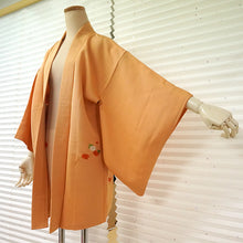 画像をギャラリービューアに読み込む, Vintage Haori Kimono Jacket Silk, Light Orange base, cherry blossoms,chrysanthemums, camellias, and maple leaves