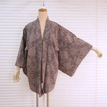画像をギャラリービューアに読み込む, Vintage Haori Kimono Jacket Silk, Dusky Purple base, hrysanthemum and Arabesque Motif