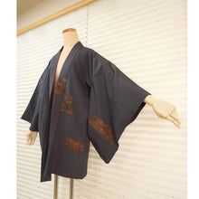 画像をギャラリービューアに読み込む, Vintage Haori Kimono Jacket Silk,Blue-Gray base, Shosoin Deer Motif