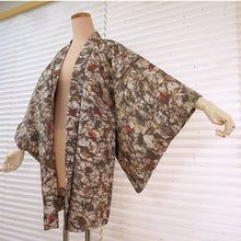画像をギャラリービューアに読み込む, Vintage Haori Kimono Jacket Silk, ivory base, Geometric Patterns