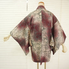 画像をギャラリービューアに読み込む, Vintage Haori Kimono Jacket Silk, Red-Purple base, Geometric Design