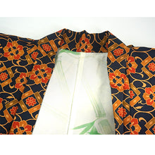 画像をギャラリービューアに読み込む, Vintage Haori Kimono Jacket Silk, Navy Blue base, Chrysanthemum , Arabesque