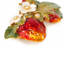 画像をギャラリービューアに読み込む, Obidome, Juicy Strawberry –– Freshly Picked from the Field—A Realistic Strawberry