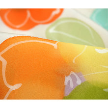 画像をギャラリービューアに読み込む, Vintage Haori Kimono Jacket Silk,Soft White base, Vibrant Camellia Flowers