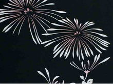 Load image into Gallery viewer, Washable pre-tailored Lined KIMONO【ONE-SIZE】(chrysanthemum pattern.)