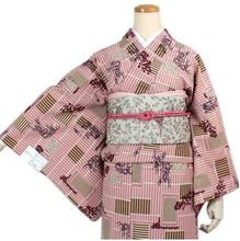 Load image into Gallery viewer, Washable pre-tailored Lined KIMONO【ONE-SIZE】(The latticework is colored brown in places and has a floral pattern like an orchid pattern.)