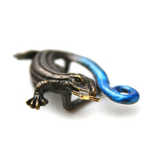 Load image into Gallery viewer, Obidome, Shooting Star Skink –– Celestial & Unique