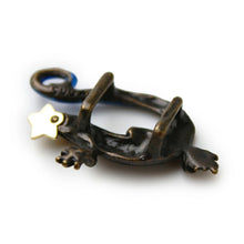 Load image into Gallery viewer, Obidome, Shooting Star Skink –– Celestial & Unique