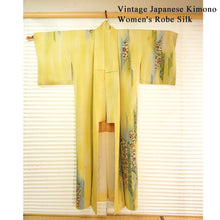 画像をギャラリービューアに読み込む, Vintage Japanese Kimono Women's Robe Silk, Bright Yellow ,Bokashi-Dye Kimono (Soft Gradient Effect)