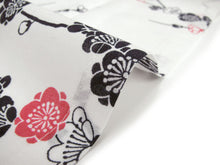 將圖片載入圖庫檢視器 Women's Easy Yukata / Kimono Robe :  Japanese Traditional Clothes - Japanese Plum White