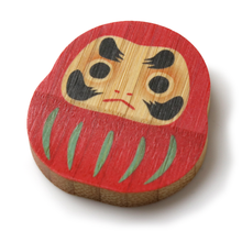 Load image into Gallery viewer, Japanese Bamboo Craft: Chopstick Rest, Dharma Red