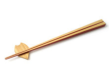 將圖片載入圖庫檢視器 Japanese Bamboo Craft: Chopsticks - Lacquer painted Square Red