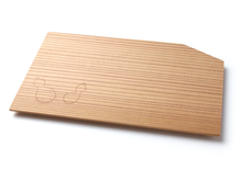 Load image into Gallery viewer, Japanese Cedar Woodcraft : set of 5 plates, gourd