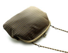將圖片載入圖庫檢視器 Silk Gamaguchi Bag - Brown Blur Grid