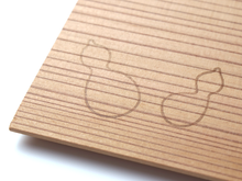 Load image into Gallery viewer, Japanese Cedar Woodcraft : set of 5 plates, gourd