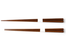 將圖片載入圖庫檢視器 Japanese Bamboo Craft: Chopstick - Octagon Smoked Soot Bamboo