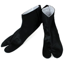 將圖片載入圖庫檢視器 Men's Cotton Tabi Socks with 4 Kohaze Clasps for Japanese Traditional Kimono :Black Satin Weave
