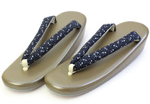 画像をギャラリービューアに読み込む, Ladies' Geta (Japanese Sandals) for Japanese Traditional Kimono - Brownish Beige Sole Purple Hanao 22.5 - 24cm