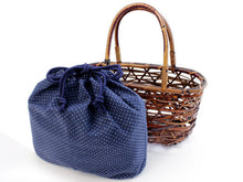 將圖片載入圖庫檢視器 Bamboo Basket Drawstring Bag - Weeping Knitting Navy