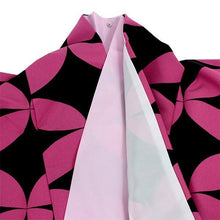 將圖片載入圖庫檢視器 Women's Washable Two-Shaku-Sleeve Kimono: Japanese Traditional Clothes - Black x Pink Overlapping Circles
