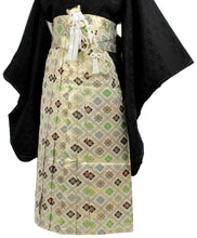 画像をギャラリービューアに読み込む, Boy's Polyester Hakama Set 7 Items  for Japanese Traditional Kimono - Off White Flower Diamond Grid