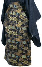 画像をギャラリービューアに読み込む, Boy's Polyester Hakama Set 7 Items  for Japanese Traditional Kimono - Dark Navy Flower Turtle Shell