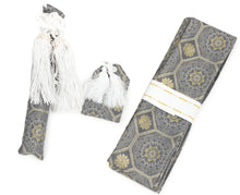 画像をギャラリービューアに読み込む, Boy's Polyester Hakama Set 7 Items  for Japanese Traditional Kimono - Gray Diagonal Shokkomon