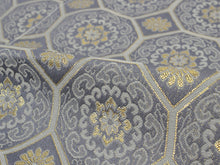 画像をギャラリービューアに読み込む, Boy's Polyester Hakama Set 7 Items  for Japanese Traditional Kimono - Gray Diagonal Shokkomon