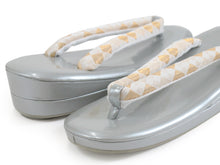 將圖片載入圖庫檢視器 Formal Bag Zori Set: for Japanese Traditional Clothes - Beige White Gold Diagonal Lattice