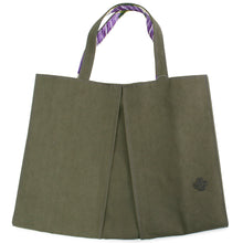 將圖片載入圖庫檢視器 Tote bag, olive green, one point embroidery, camellia of post office, Misuzu song