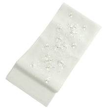 將圖片載入圖庫檢視器 ★英語★■刺繡 金線半領 奇里門 用白色 x 金